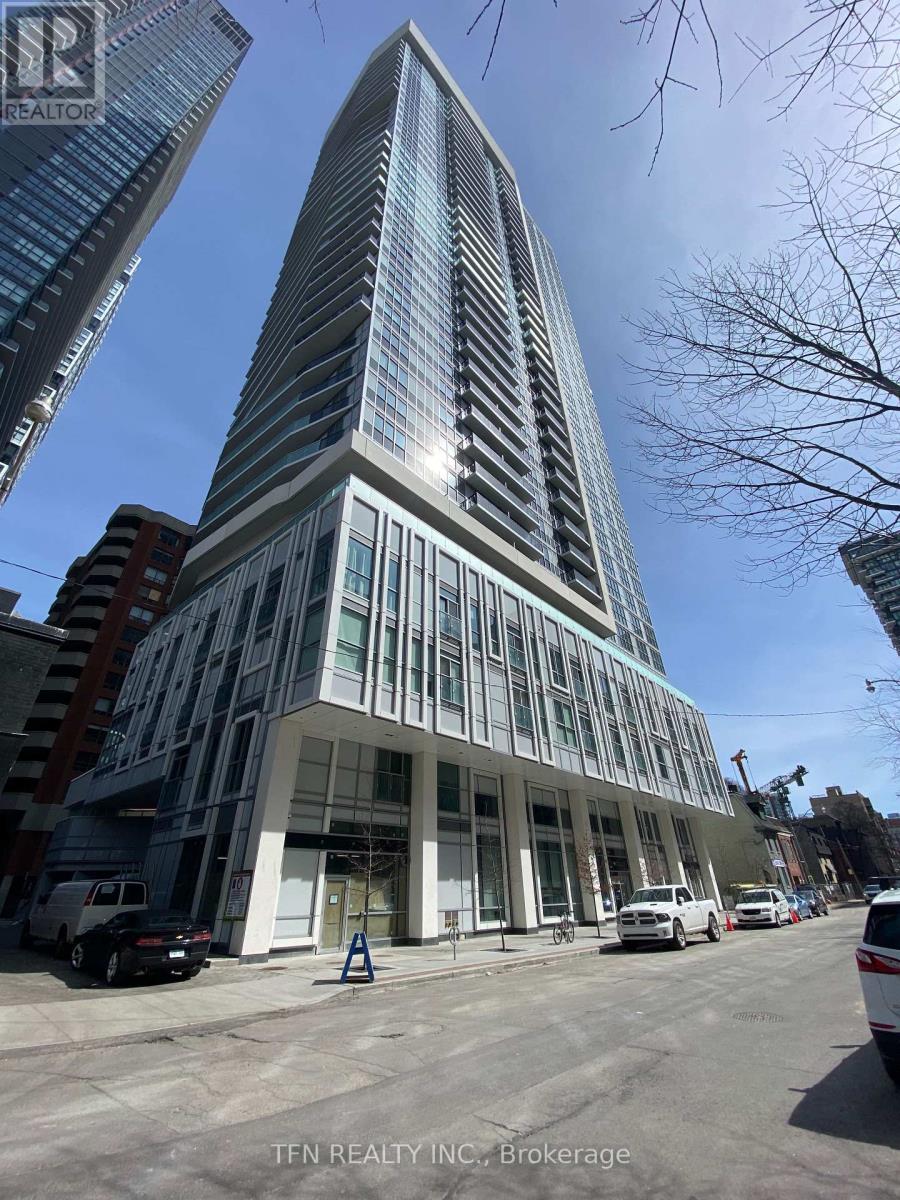 2206 - 77 MUTUAL STREET, Toronto, Ontario
