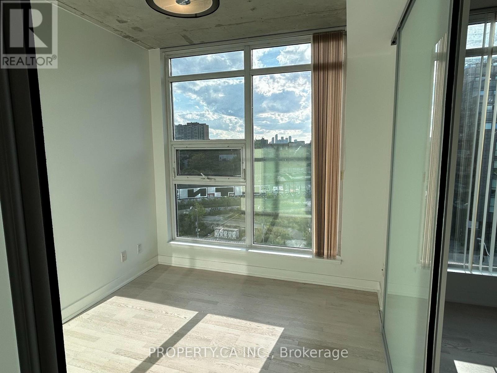 622 - 20 Minowan Miikan Lane, Toronto, Ontario  M6J 0E5 - Photo 11 - C12394669
