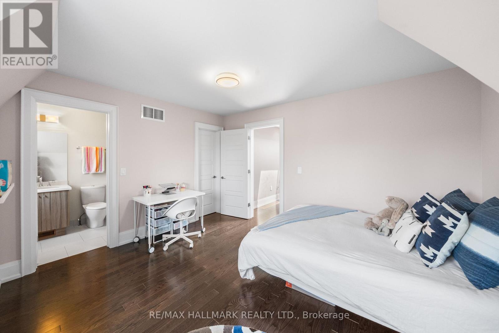 19 Hycrest Avenue, Toronto (Willowdale East), Ontario  M2N 5G2 - Photo 38 - C12394671