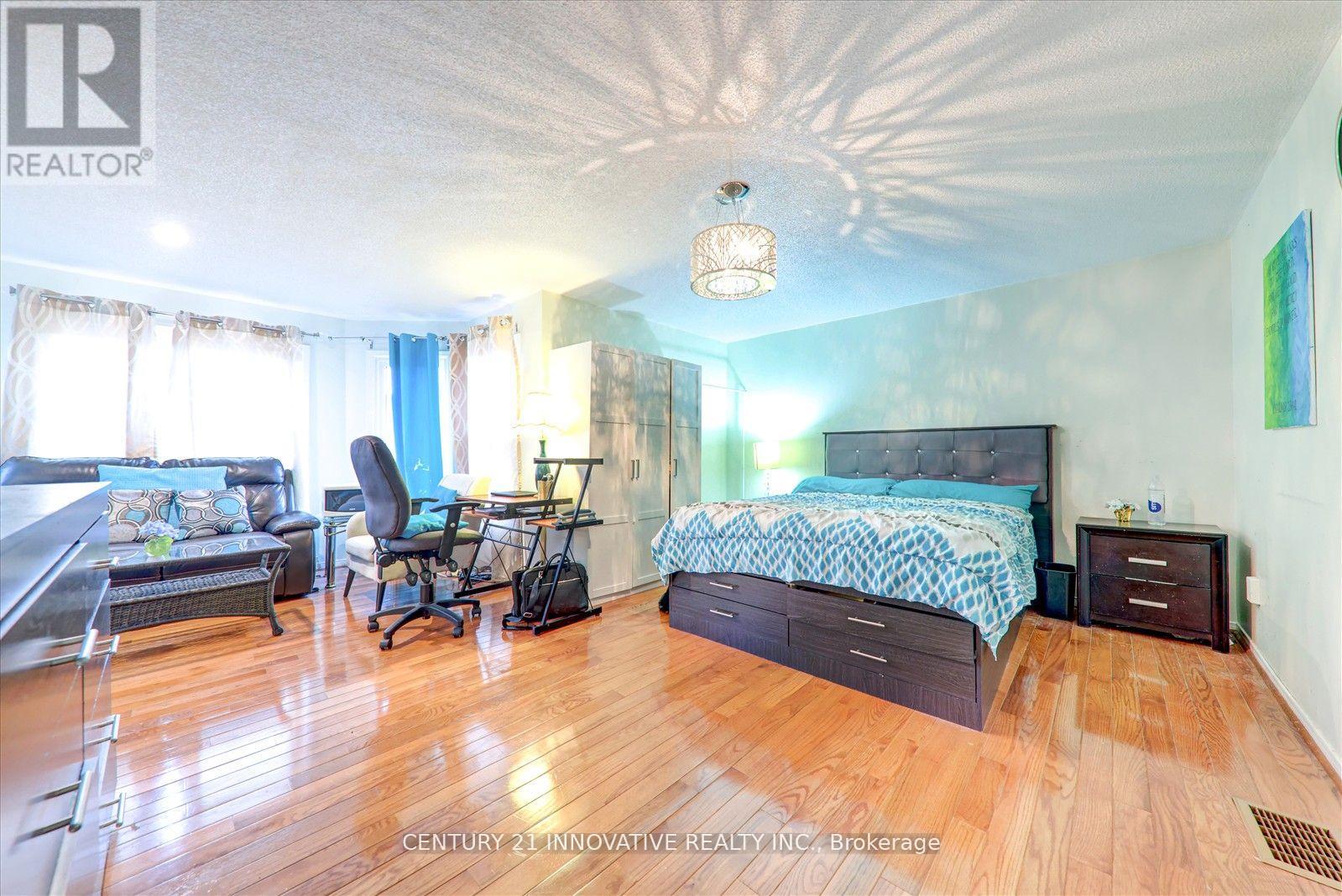 560 Steeple Hill, Pickering (Woodlands), Ontario  L1V 5Z3 - Photo 16 - E12394537