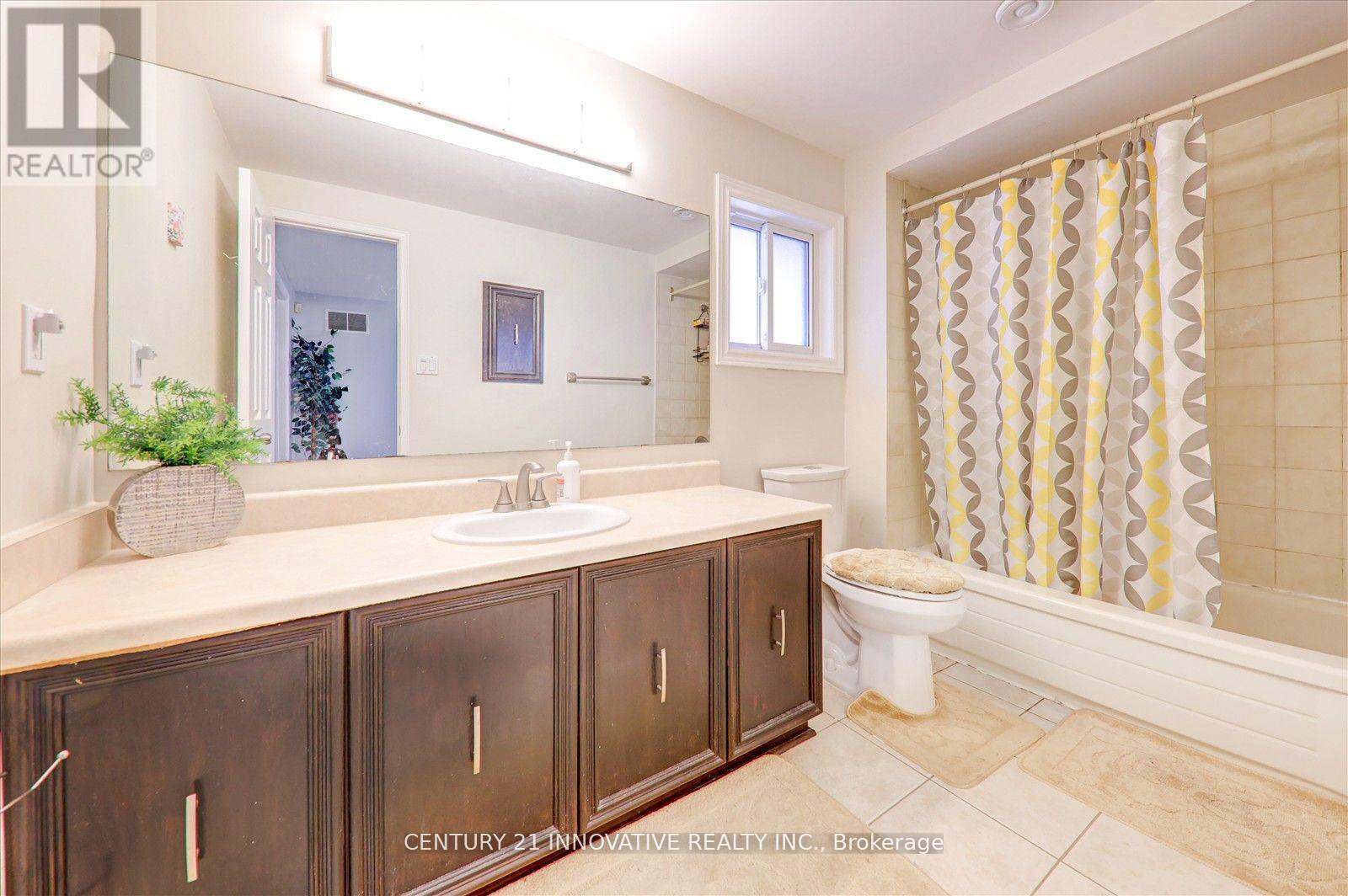 560 Steeple Hill, Pickering (Woodlands), Ontario  L1V 5Z3 - Photo 18 - E12394537