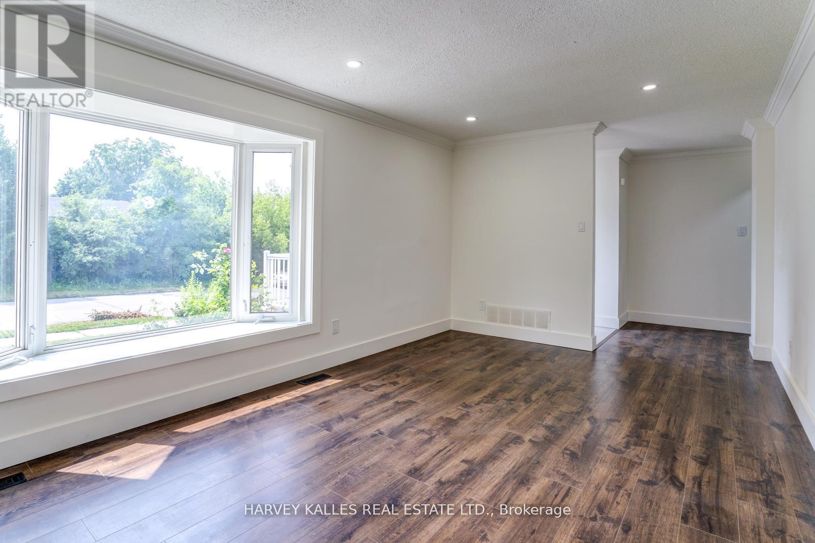 10 Tunmead Square, Toronto, Ontario  M1B 1W9 - Photo 13 - E12394581