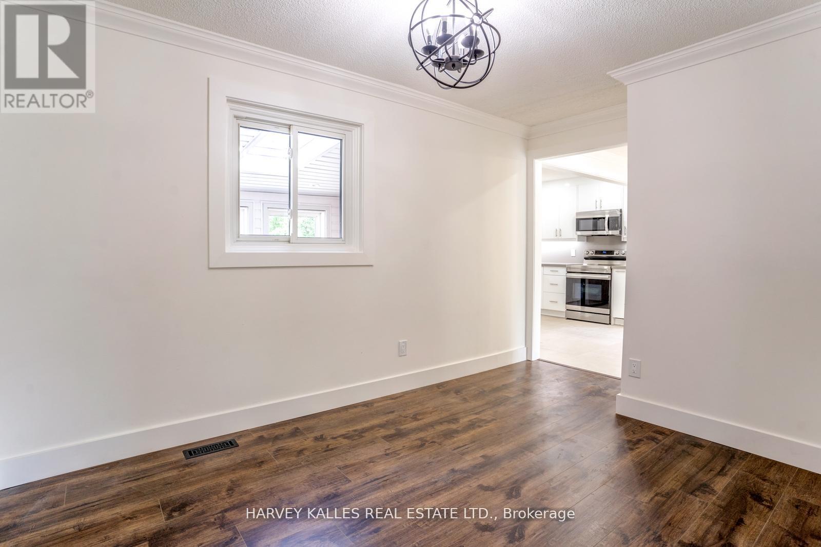 10 Tunmead Square, Toronto, Ontario  M1B 1W9 - Photo 15 - E12394581