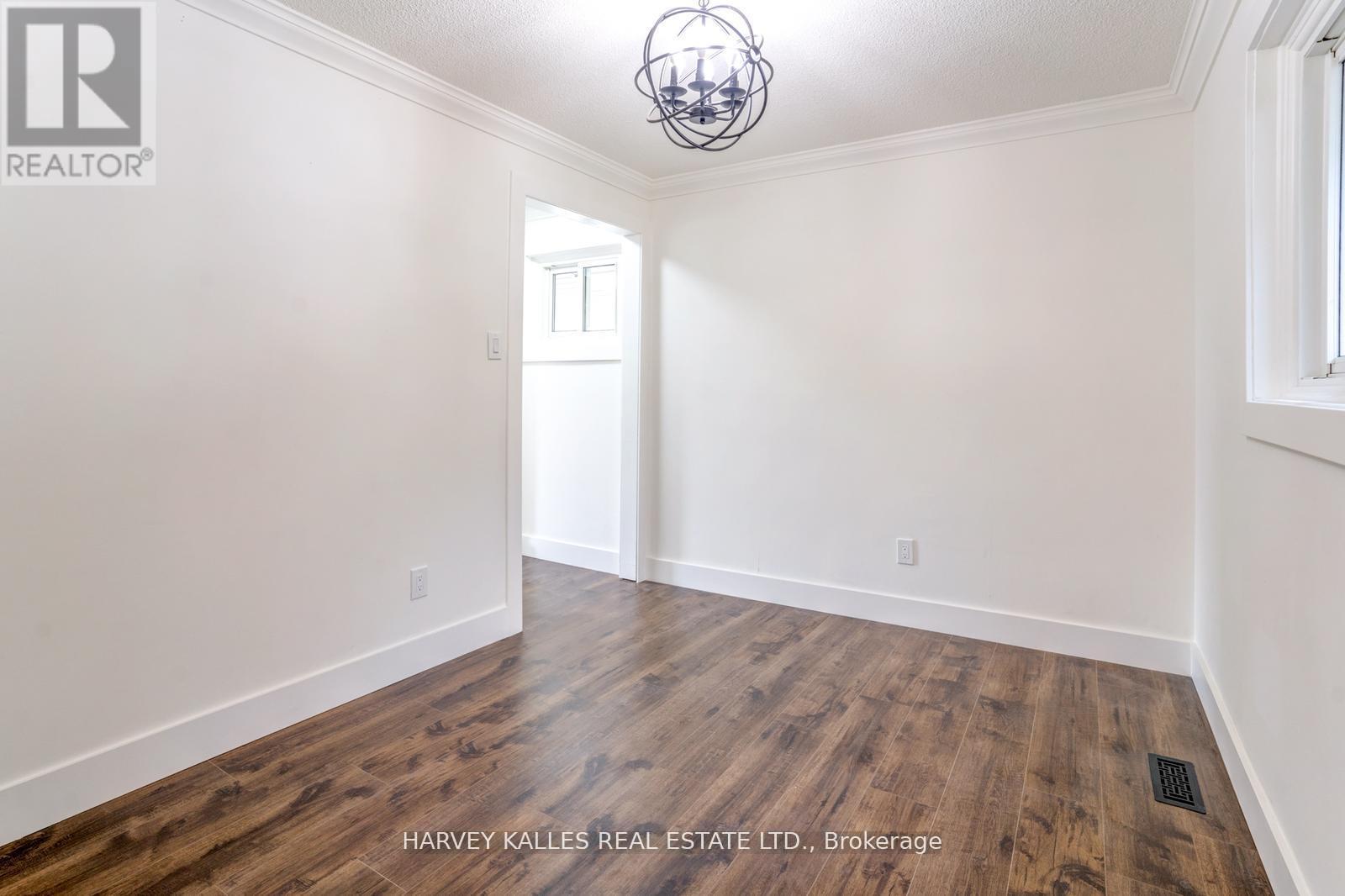 10 Tunmead Square, Toronto, Ontario  M1B 1W9 - Photo 16 - E12394581