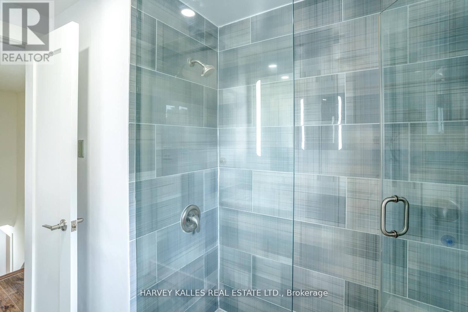 10 Tunmead Square, Toronto, Ontario  M1B 1W9 - Photo 33 - E12394581