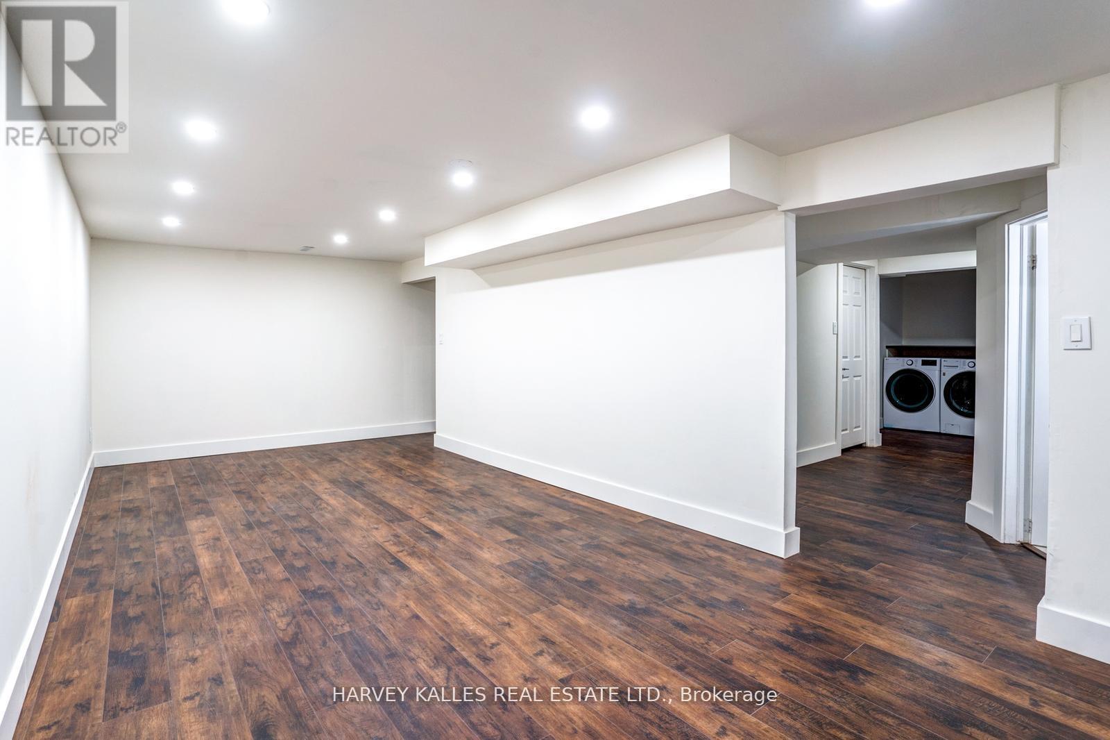 10 Tunmead Square, Toronto, Ontario  M1B 1W9 - Photo 35 - E12394581