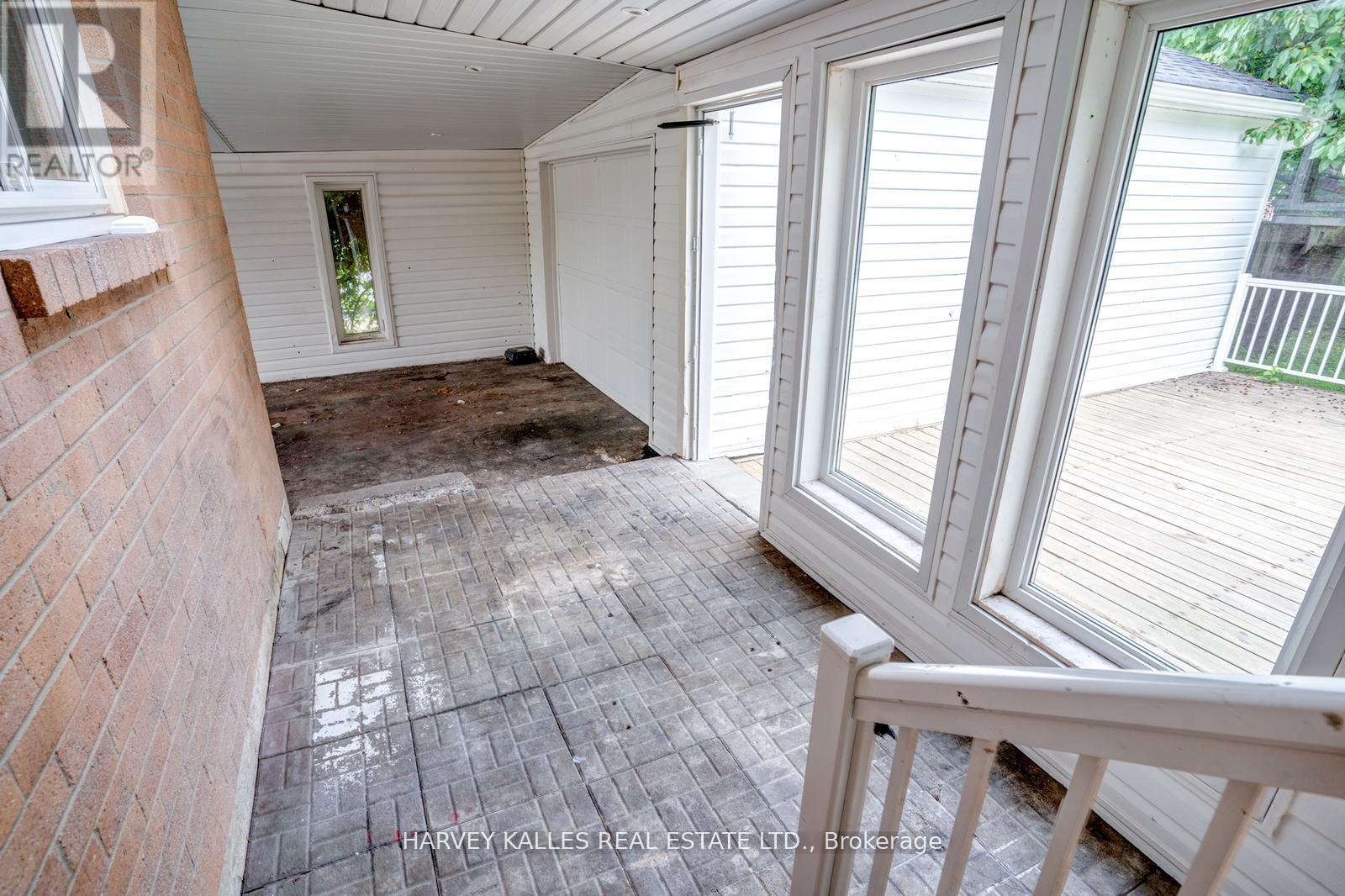 10 Tunmead Square, Toronto, Ontario  M1B 1W9 - Photo 40 - E12394581