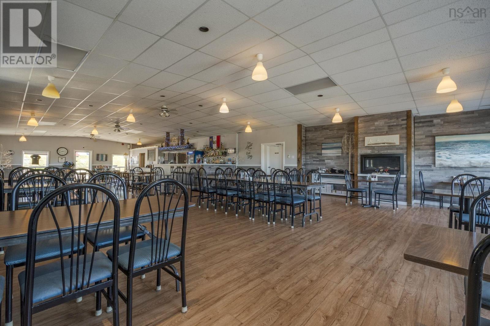 8467 1 Highway, Meteghan Centre, Nova Scotia  B0W 2J0 - Photo 21 - 202522750