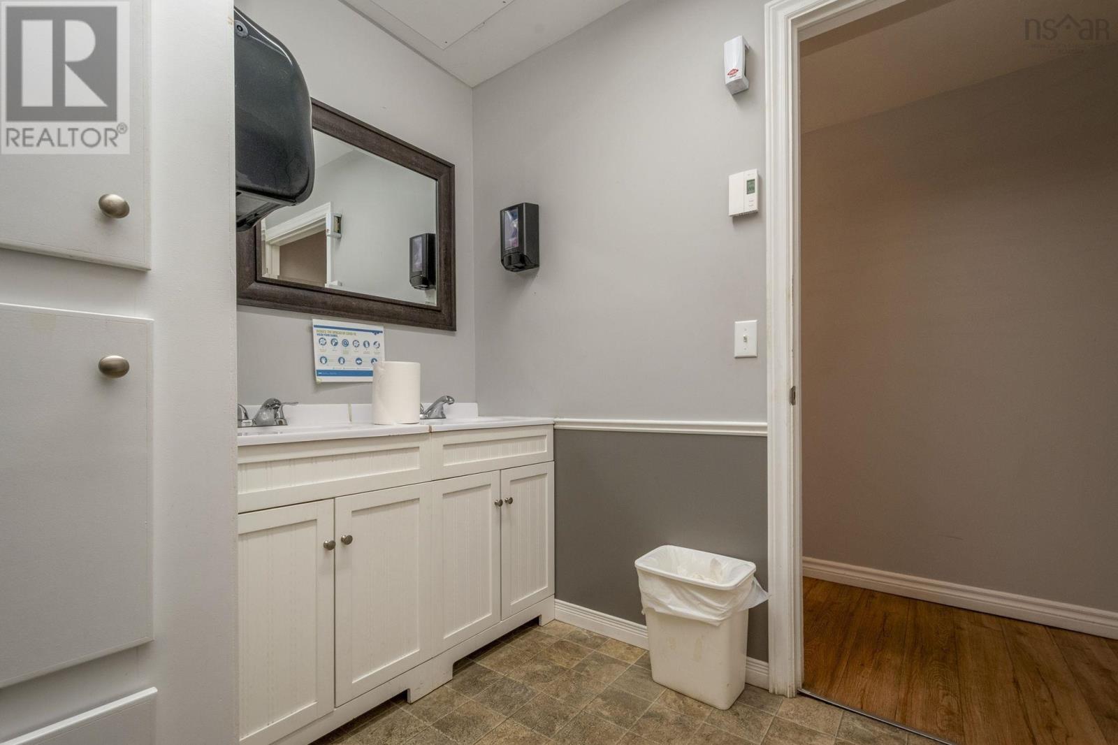 8467 1 Highway, Meteghan Centre, Nova Scotia  B0W 2J0 - Photo 30 - 202522750