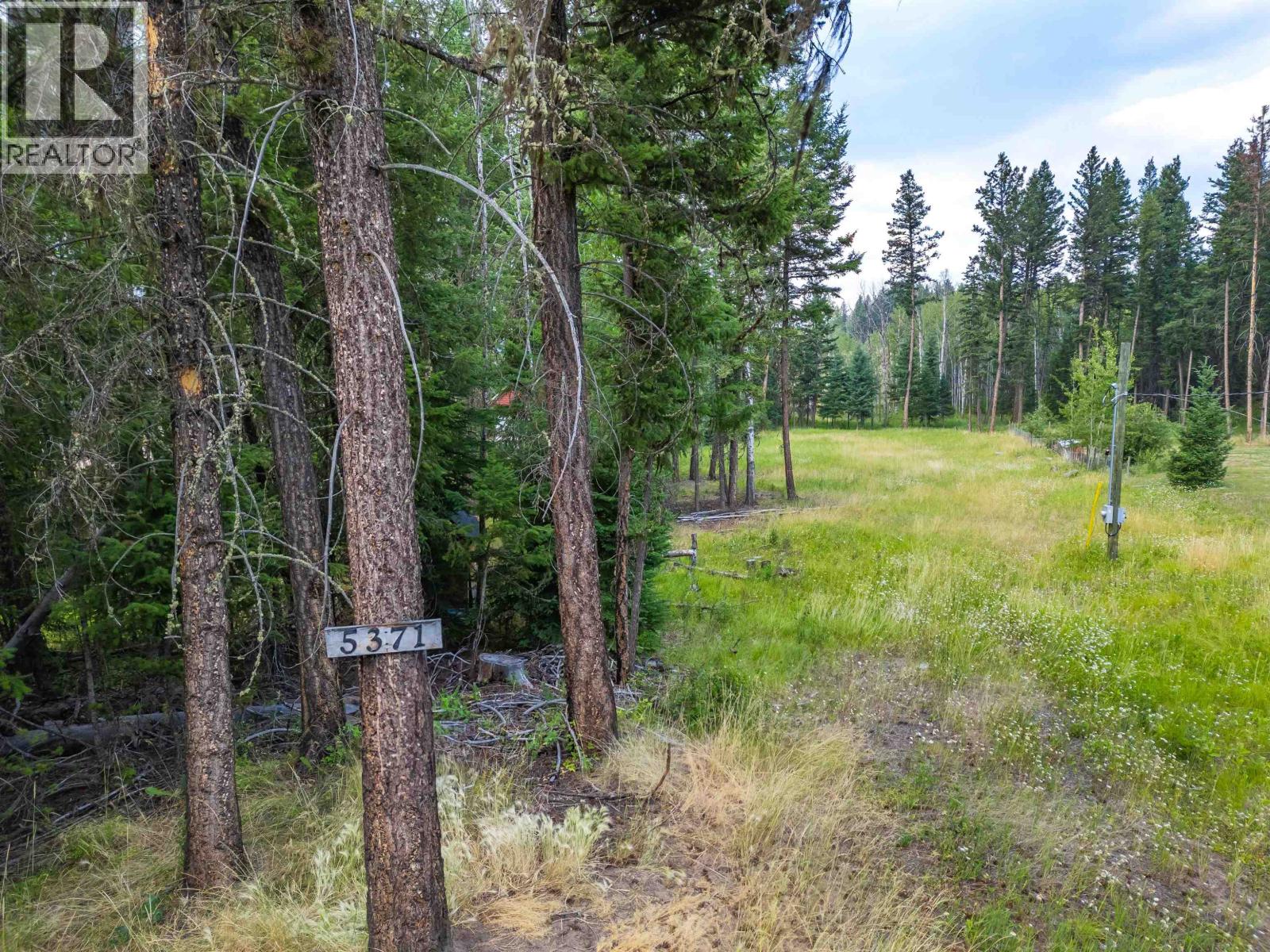5371 KALLUM DRIVE, 108 Mile Ranch, British Columbia