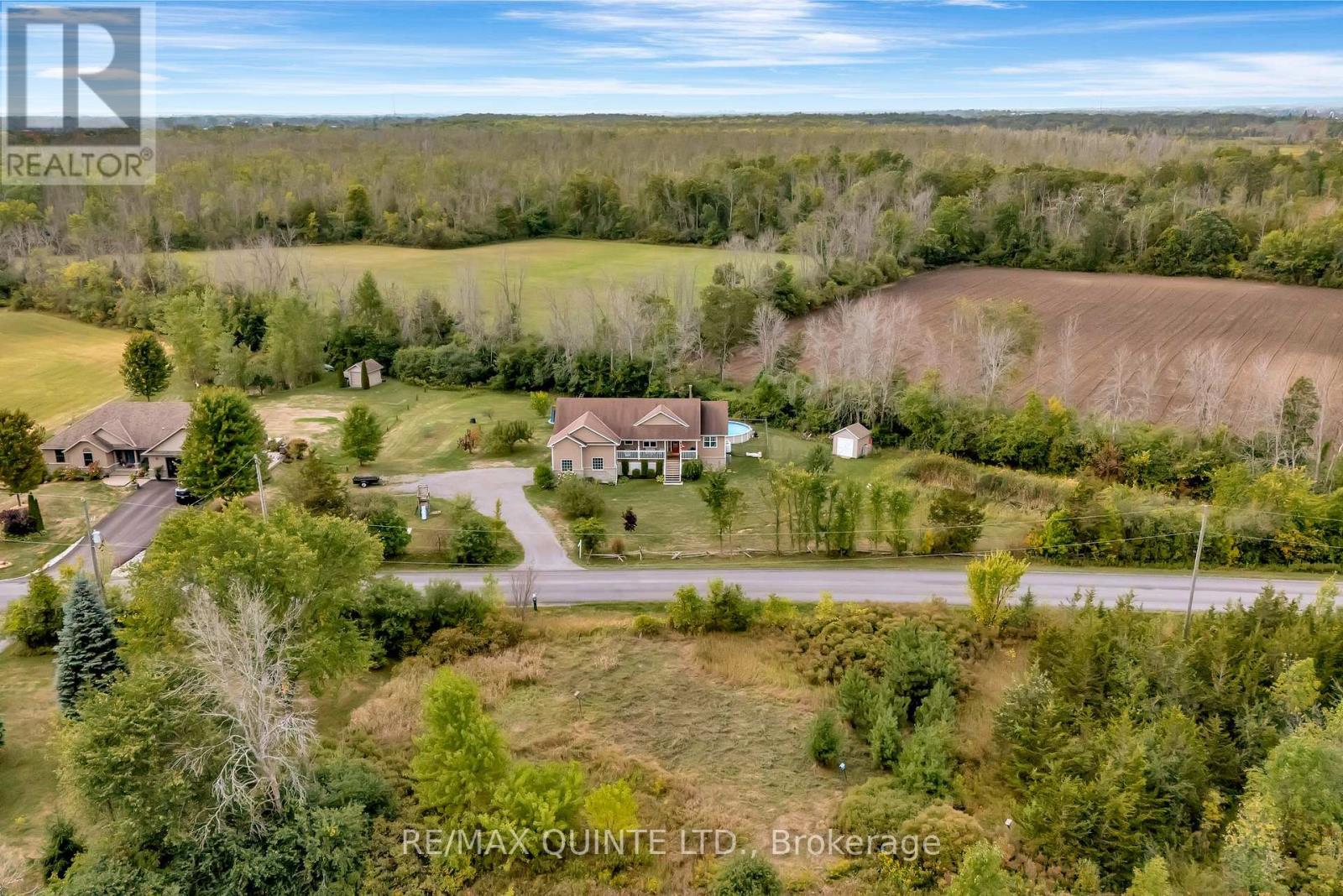 405 BRENNAN ROAD, Belleville, Ontario