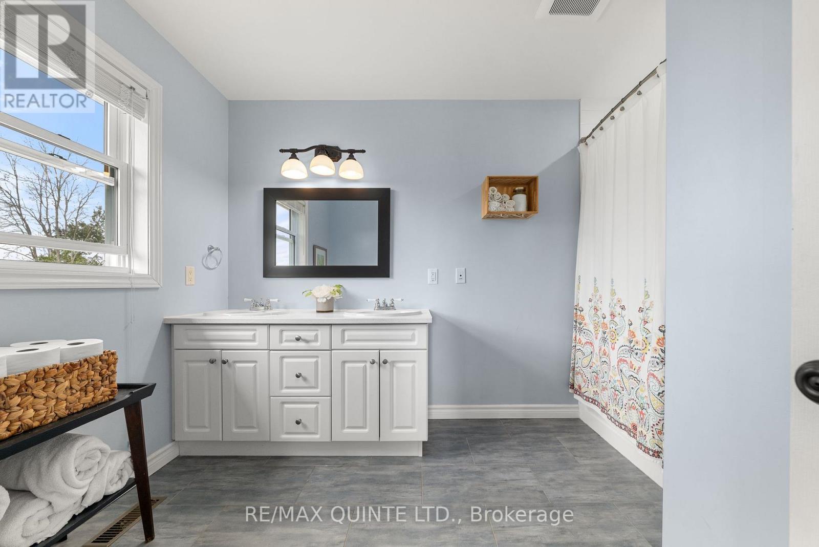 405 Brennan Road, Belleville, Ontario  K8N 4Z6 - Photo 27 - X12394724