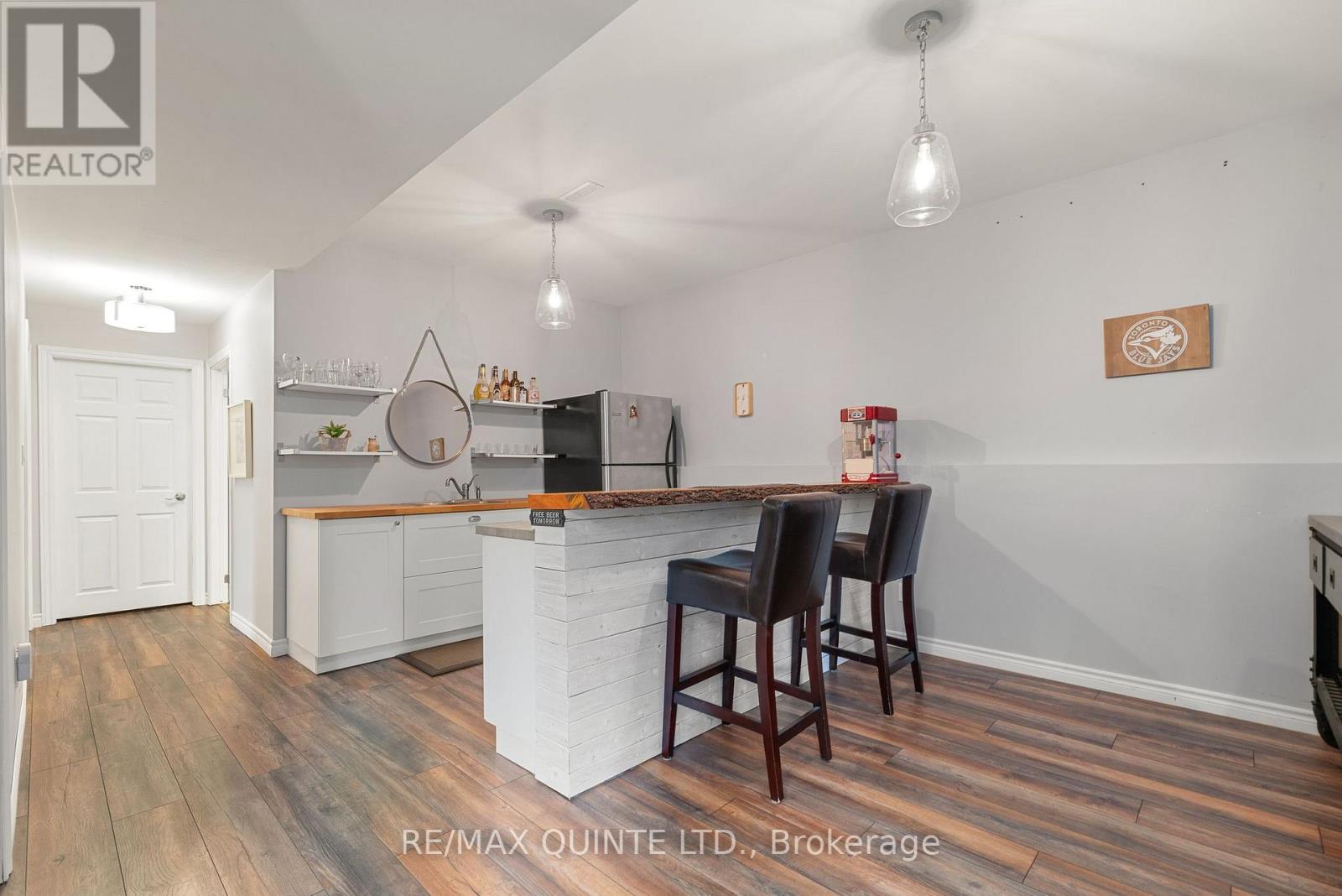 405 Brennan Road, Belleville, Ontario  K8N 4Z6 - Photo 34 - X12394724