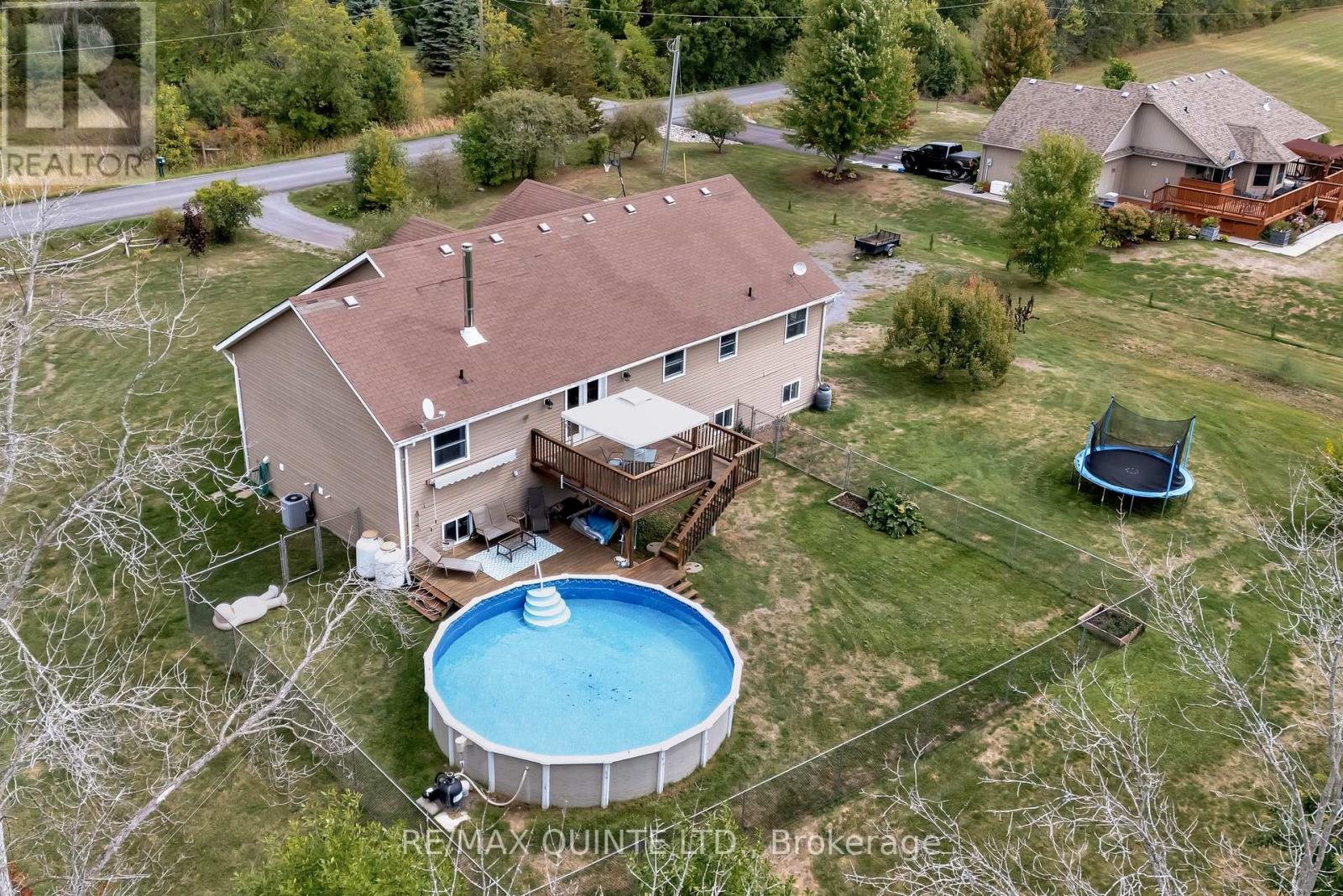 405 Brennan Road, Belleville, Ontario  K8N 4Z6 - Photo 4 - X12394724
