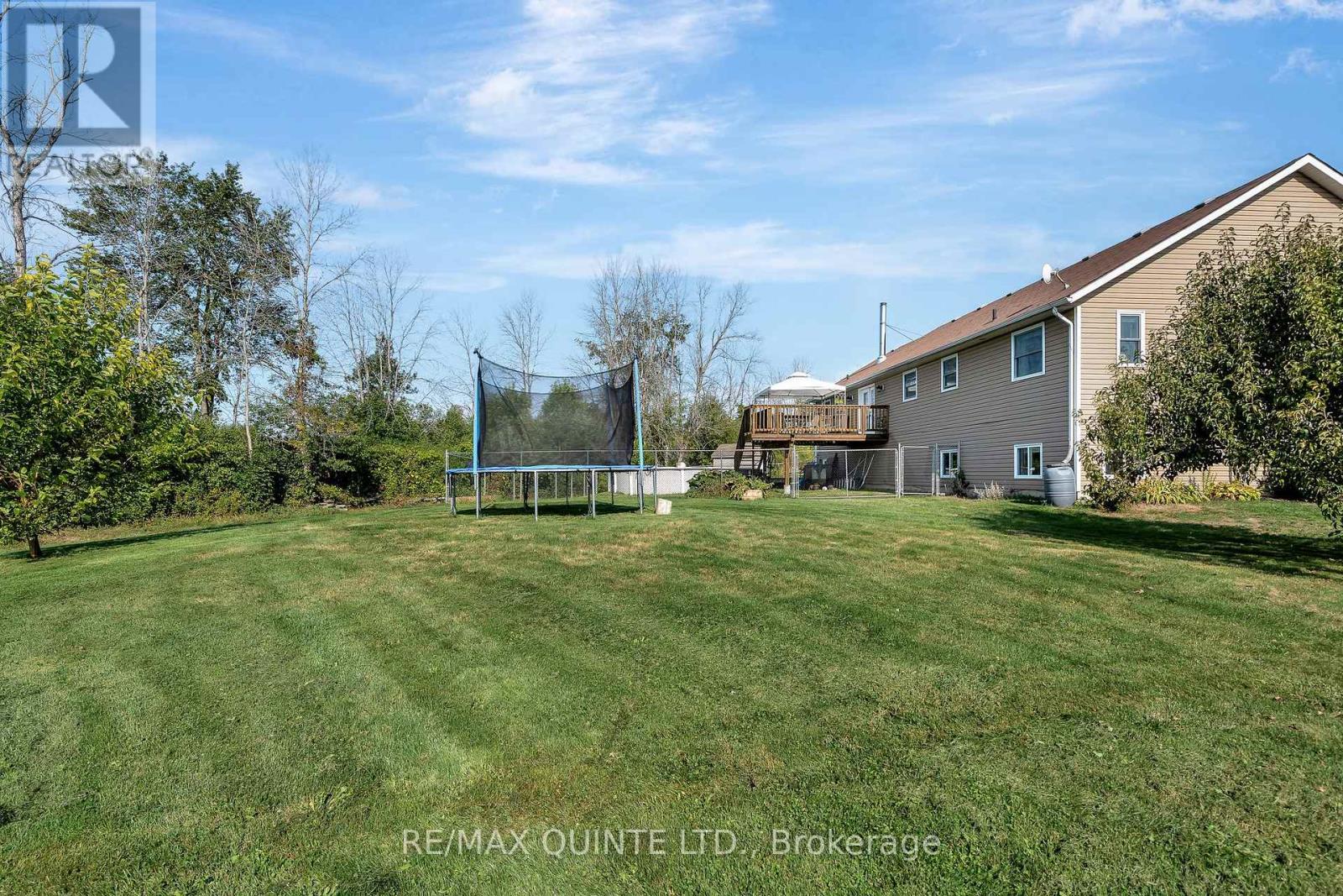 405 Brennan Road, Belleville, Ontario  K8N 4Z6 - Photo 46 - X12394724