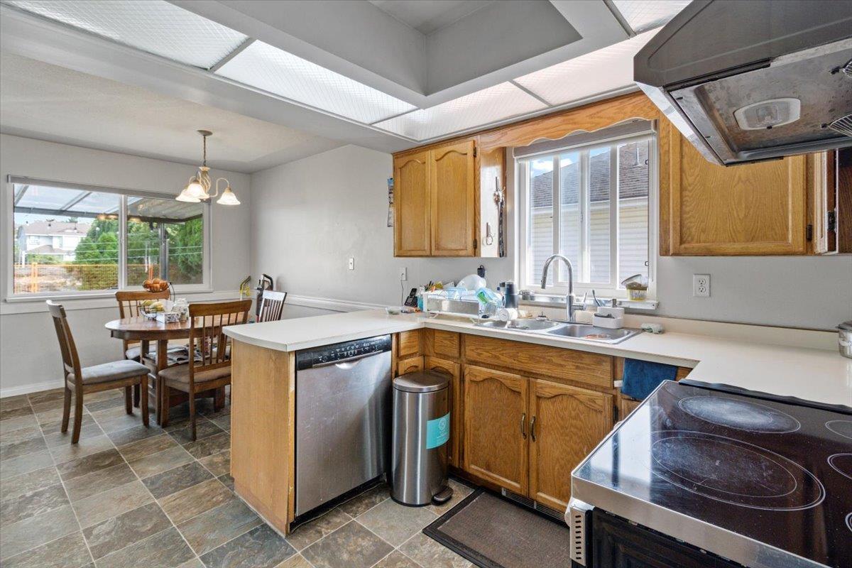 2958 Sidoni Avenue, Abbotsford, British Columbia  V2T 5J8 - Photo 13 - R3044492
