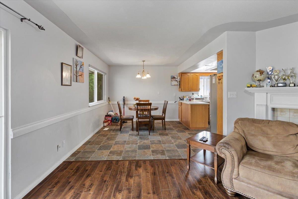 2958 Sidoni Avenue, Abbotsford, British Columbia  V2T 5J8 - Photo 9 - R3044492