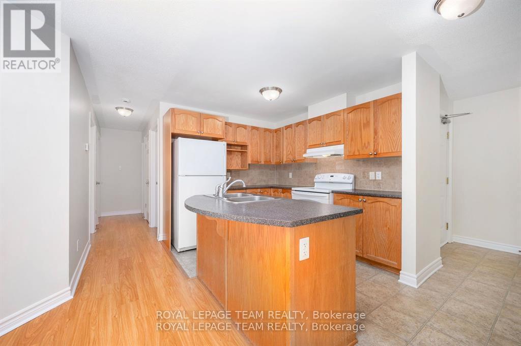 4 - 236 Paseo Private, Ottawa, Ontario  K2G 4N7 - Photo 11 - X12394706