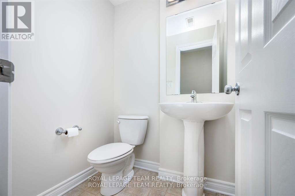 4 - 236 Paseo Private, Ottawa, Ontario  K2G 4N7 - Photo 19 - X12394706