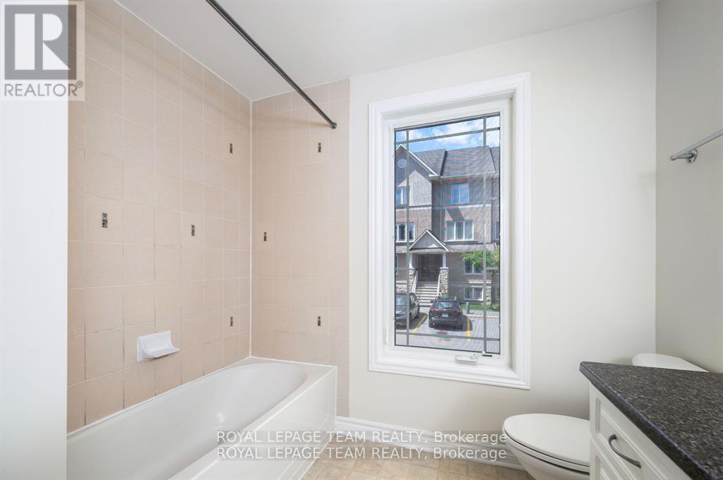 4 - 236 Paseo Private, Ottawa, Ontario  K2G 4N7 - Photo 23 - X12394706