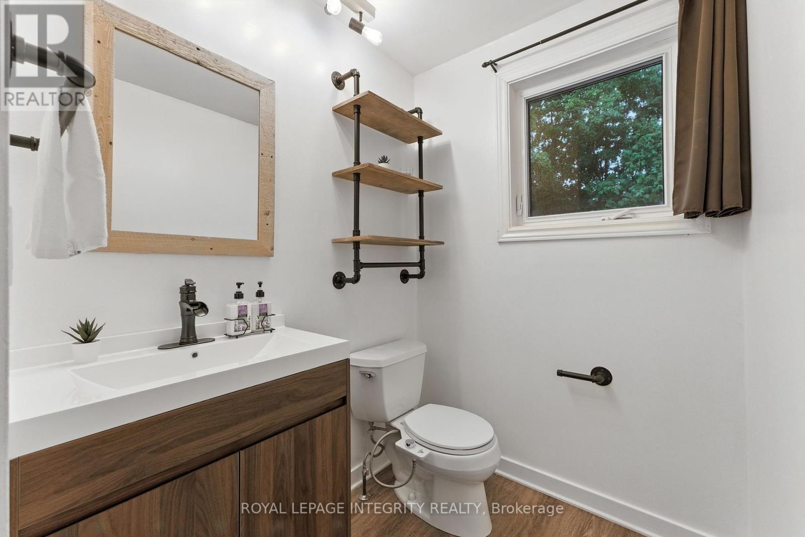 7900 Decarie Drive, Ottawa, Ontario  K1C 2K3 - Photo 22 - X12394767