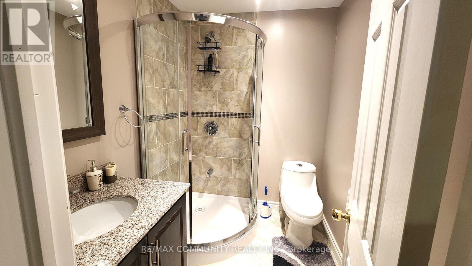 Lower - 30 Wilf Morden Road, Whitchurch-Stouffville, Ontario  L4A 0H3 - Photo 8 - N12394648