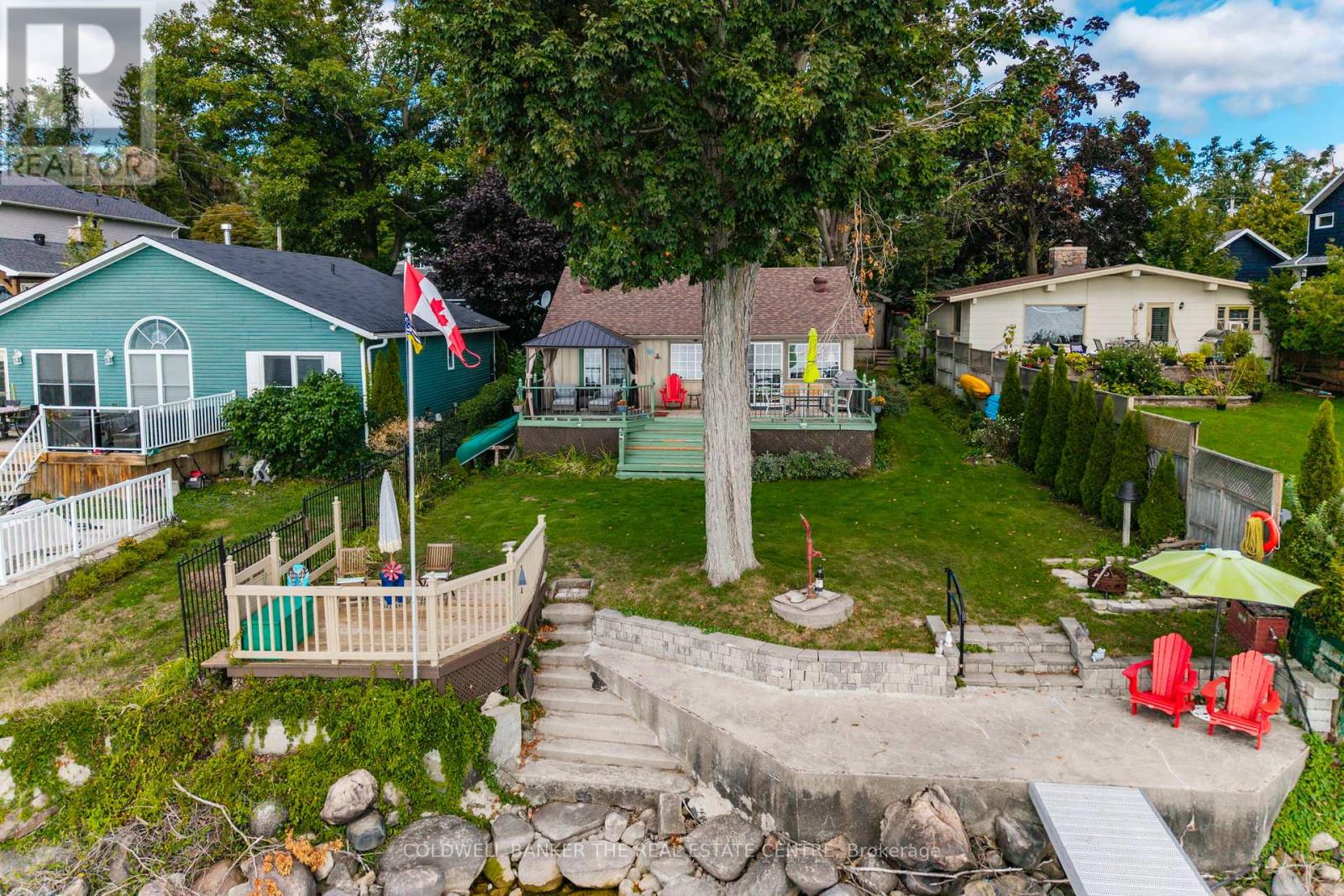 115 Lakeshore Road W, Oro-Medonte, Ontario  L0L 2E0 - Photo 4 - S12394618