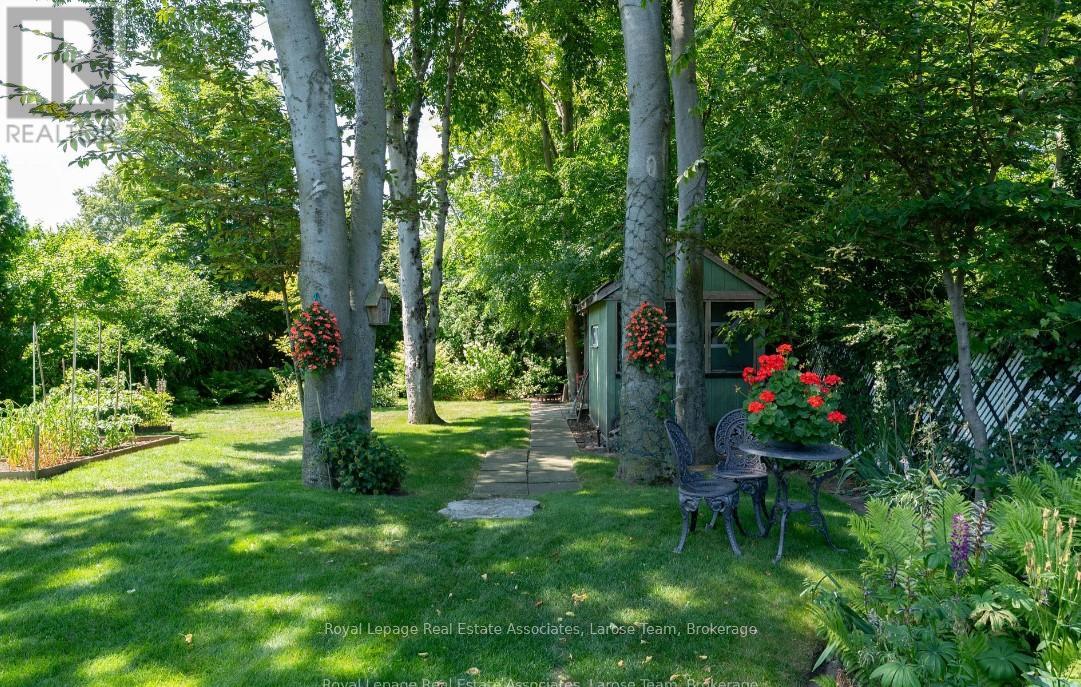 1386 Myron Drive, Mississauga (Lakeview), Ontario  L5E 2N4 - Photo 43 - W12394283