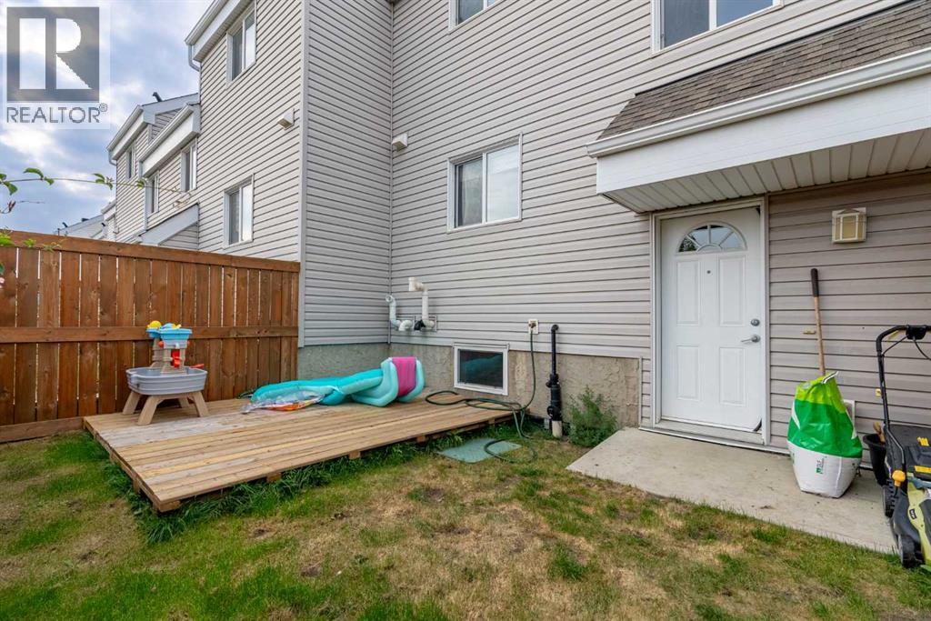 14, 711 Beacon Hill Drive Drive, Fort Mcmurray, Alberta  T9H 3R5 - Photo 4 - A2255717
