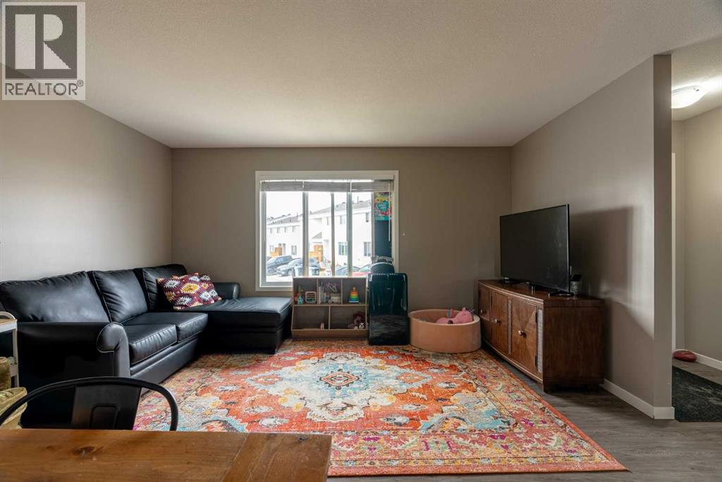 14, 711 Beacon Hill Drive Drive, Fort Mcmurray, Alberta  T9H 3R5 - Photo 15 - A2255717