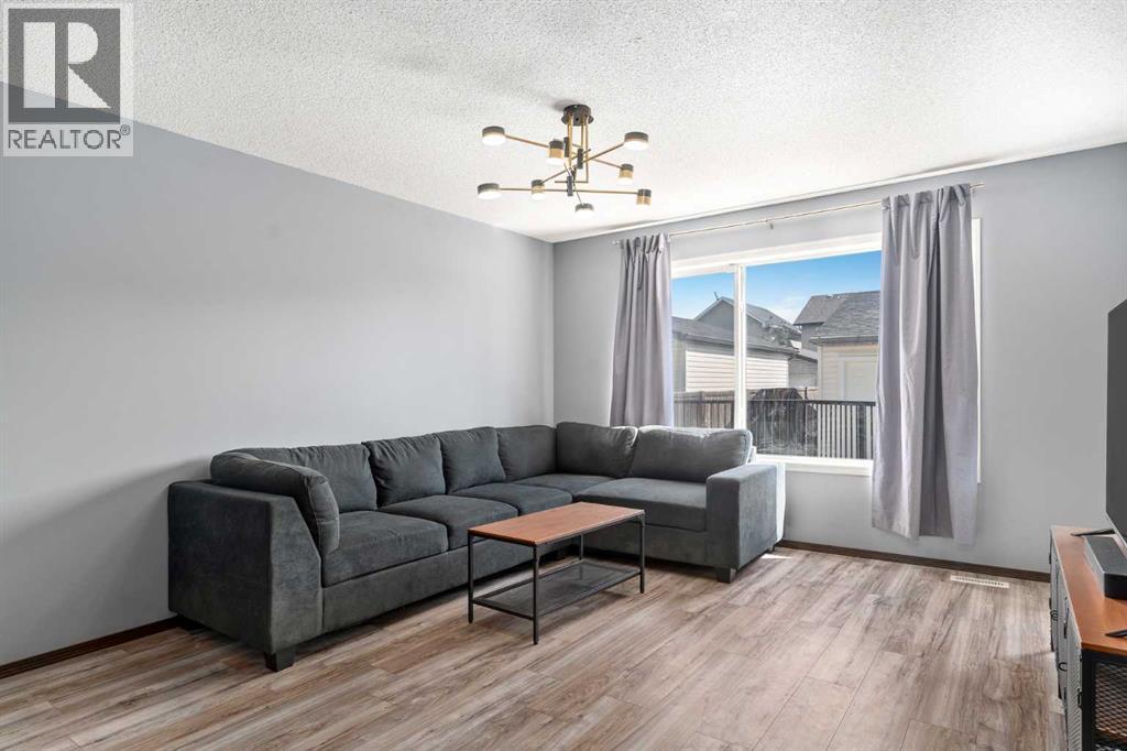210 Cranberry Place Se, Calgary, Alberta  T3M 0G7 - Photo 10 - A2238009