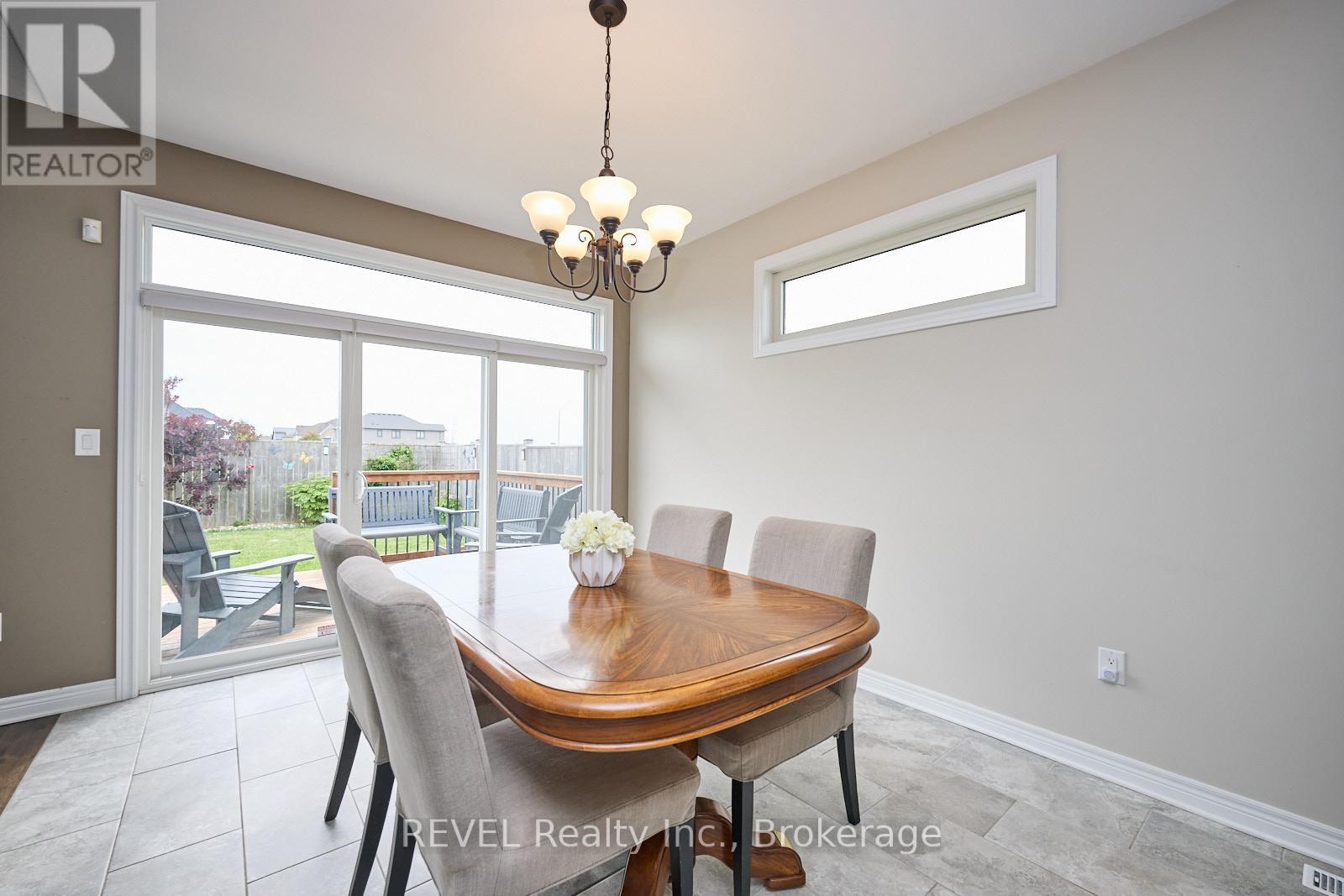 5 Cinnamon Street, Thorold, Ontario  L2V 0H5 - Photo 12 - X12394769