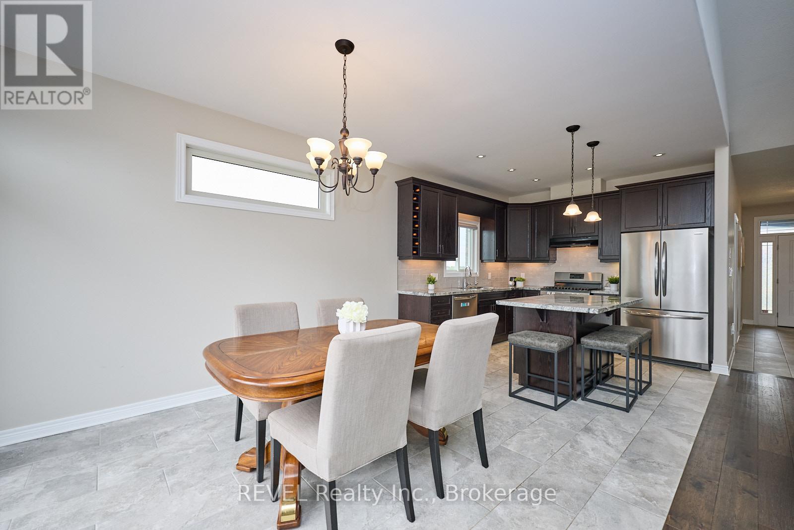 5 Cinnamon Street, Thorold, Ontario  L2V 0H5 - Photo 14 - X12394769