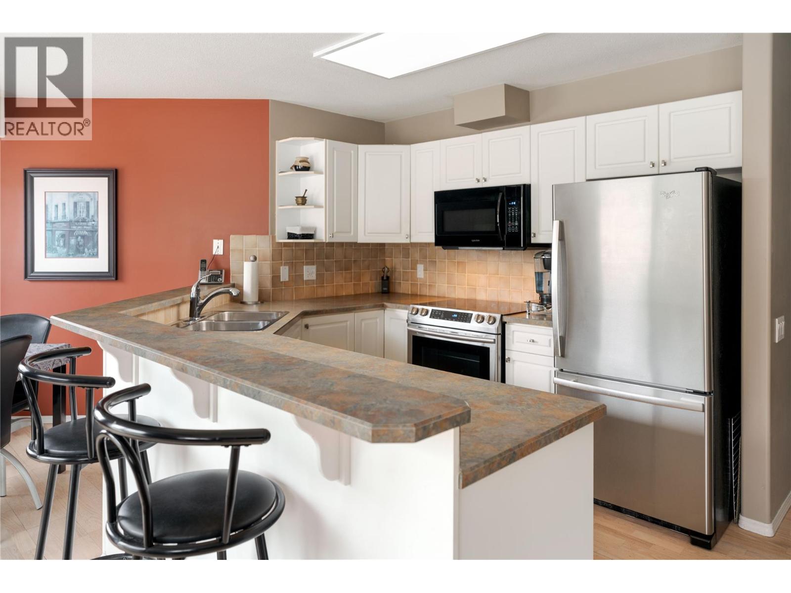 Property at 980 Dilworth Drive Unit# 115 image 4