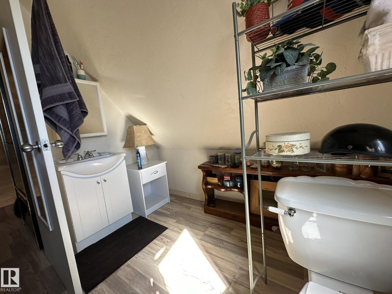 17401 Victoria Tr, Rural Smoky Lake County, Alberta  T0A 3C0 - Photo 36 - E4456565