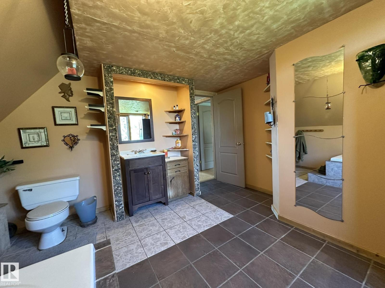 17401 Victoria Tr, Rural Smoky Lake County, Alberta  T0A 3C0 - Photo 29 - E4456565