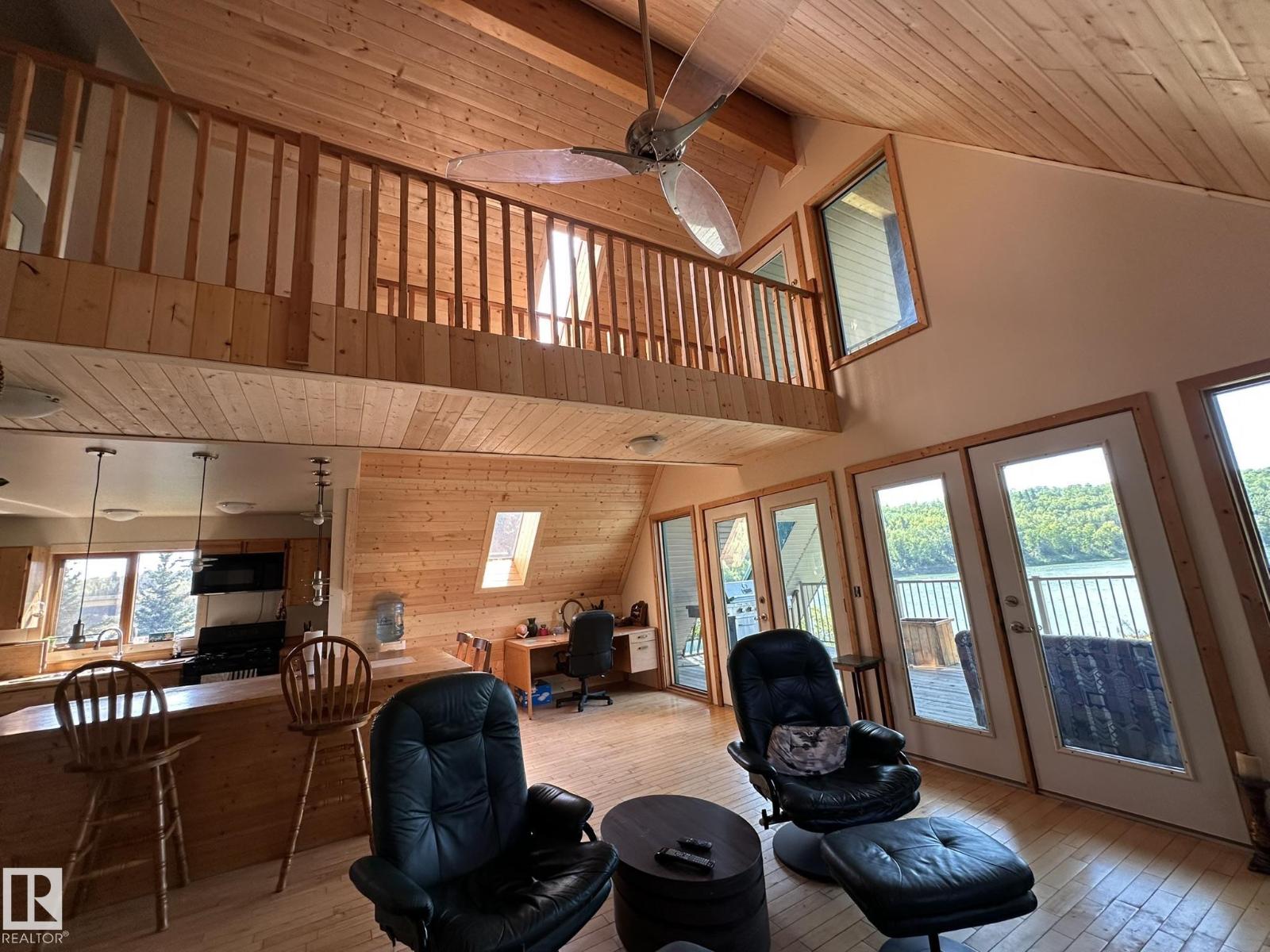 17401 Victoria Tr, Rural Smoky Lake County, Alberta  T0A 3C0 - Photo 12 - E4456565