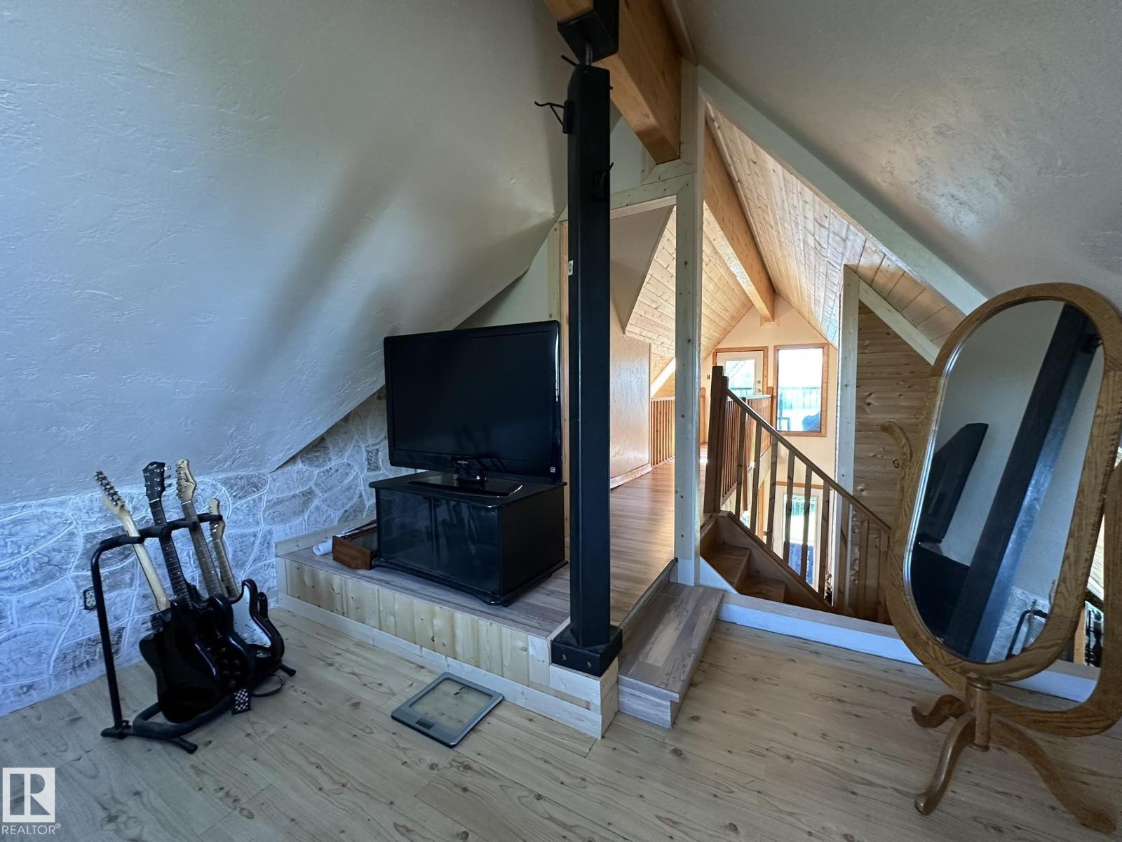 17401 Victoria Tr, Rural Smoky Lake County, Alberta  T0A 3C0 - Photo 39 - E4456565