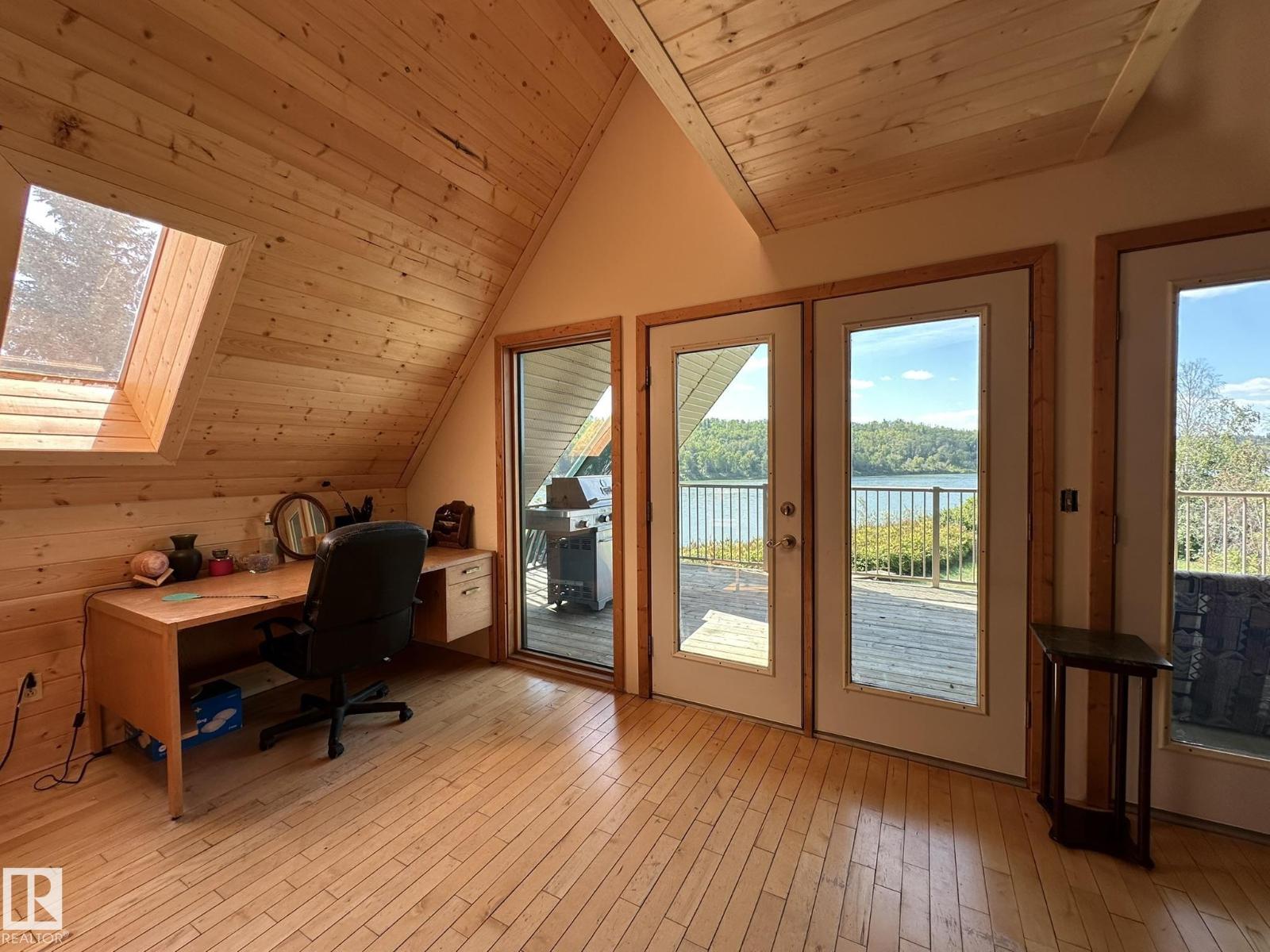 17401 Victoria Tr, Rural Smoky Lake County, Alberta  T0A 3C0 - Photo 16 - E4456565