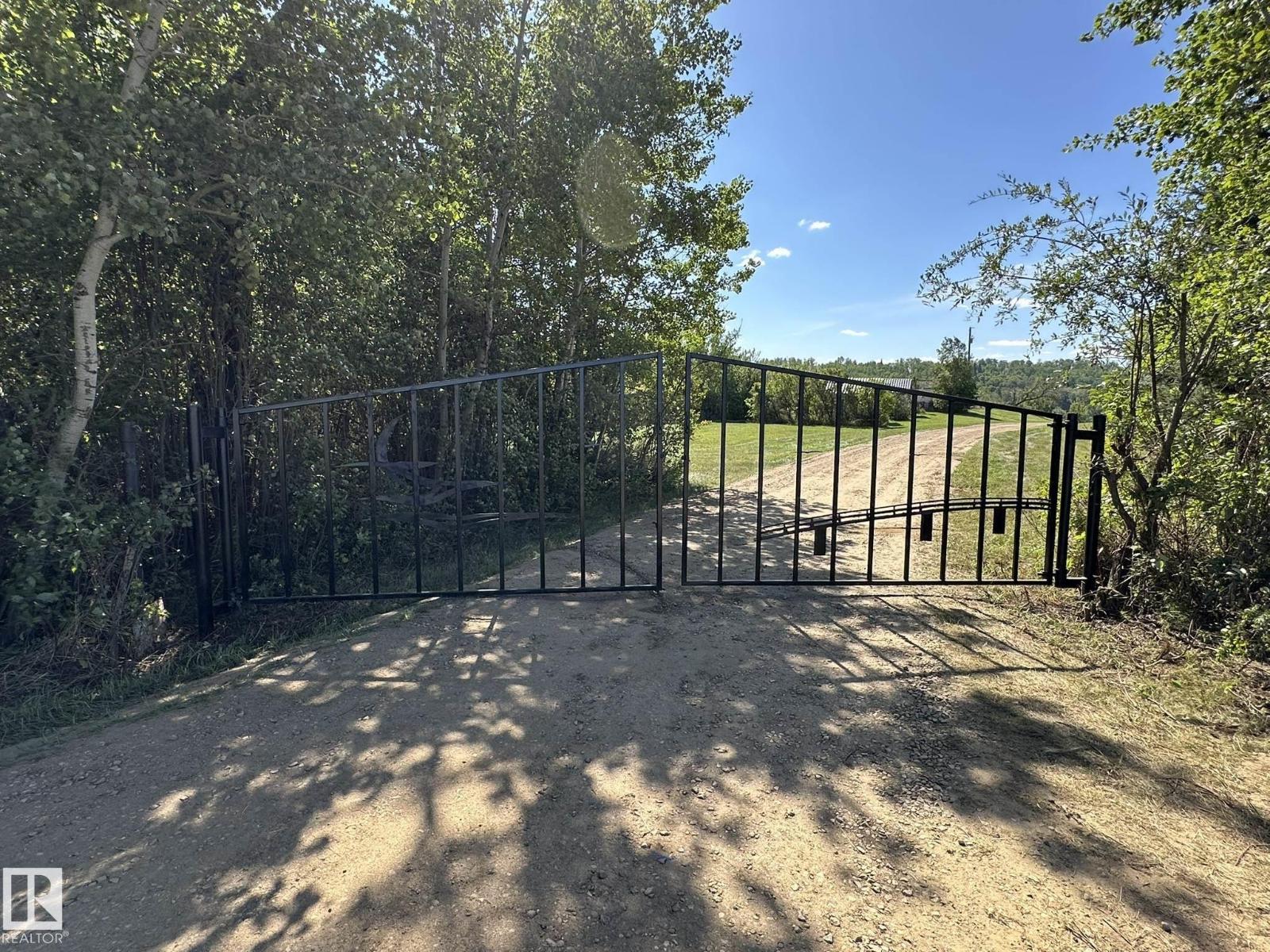 17401 Victoria Tr, Rural Smoky Lake County, Alberta  T0A 3C0 - Photo 73 - E4456565