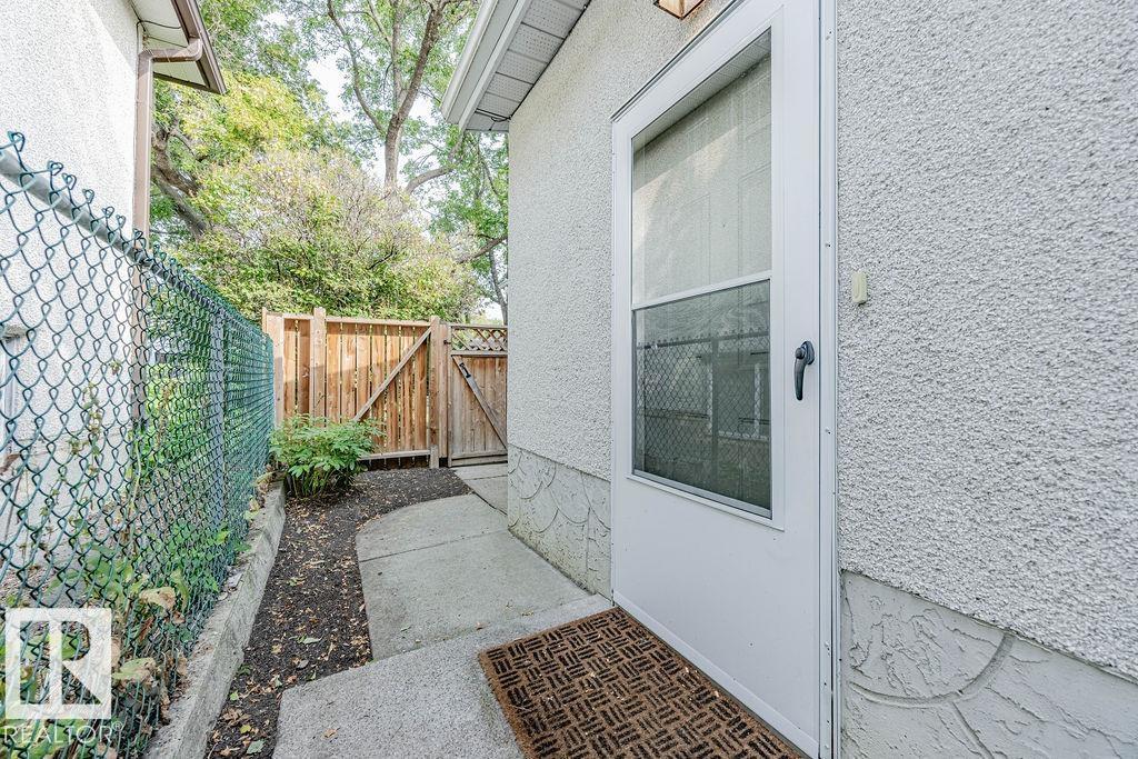 9833 83 Av Nw, Edmonton, Alberta  T6E 2B8 - Photo 24 - E4456902