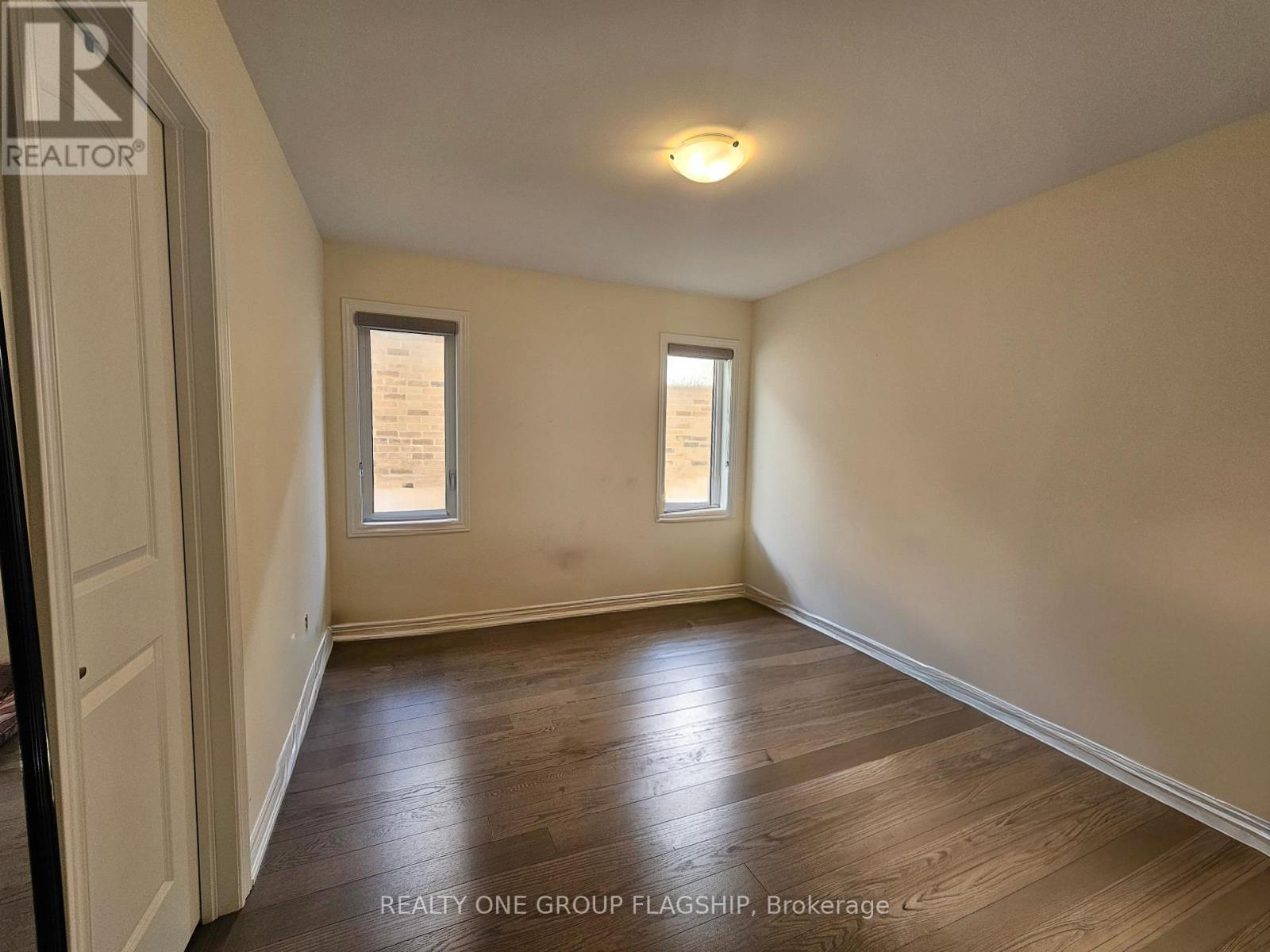 42 Claremont Drive, Brampton, Ontario  L6R 4G4 - Photo 16 - W12394530