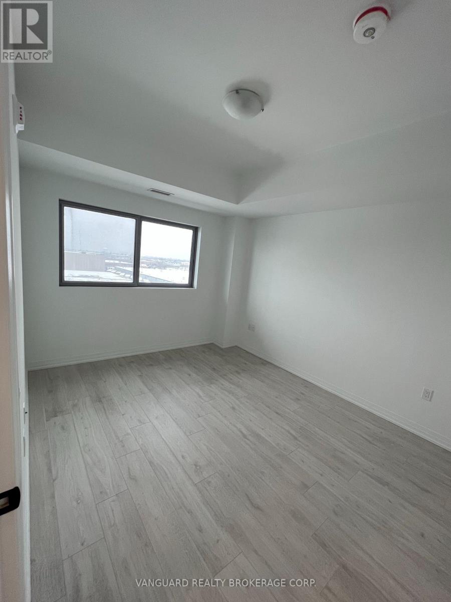 509 - 408 Browns Line, Toronto (Alderwood), Ontario  M8W 3T9 - Photo 8 - W12394544