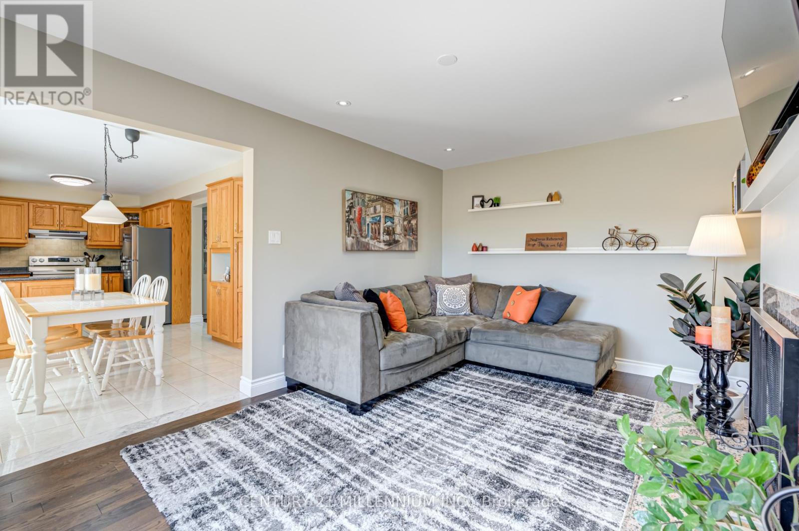 81 Philosopher's Trail, Brampton, Ontario  L6S 4L4 - Photo 15 - W12394586