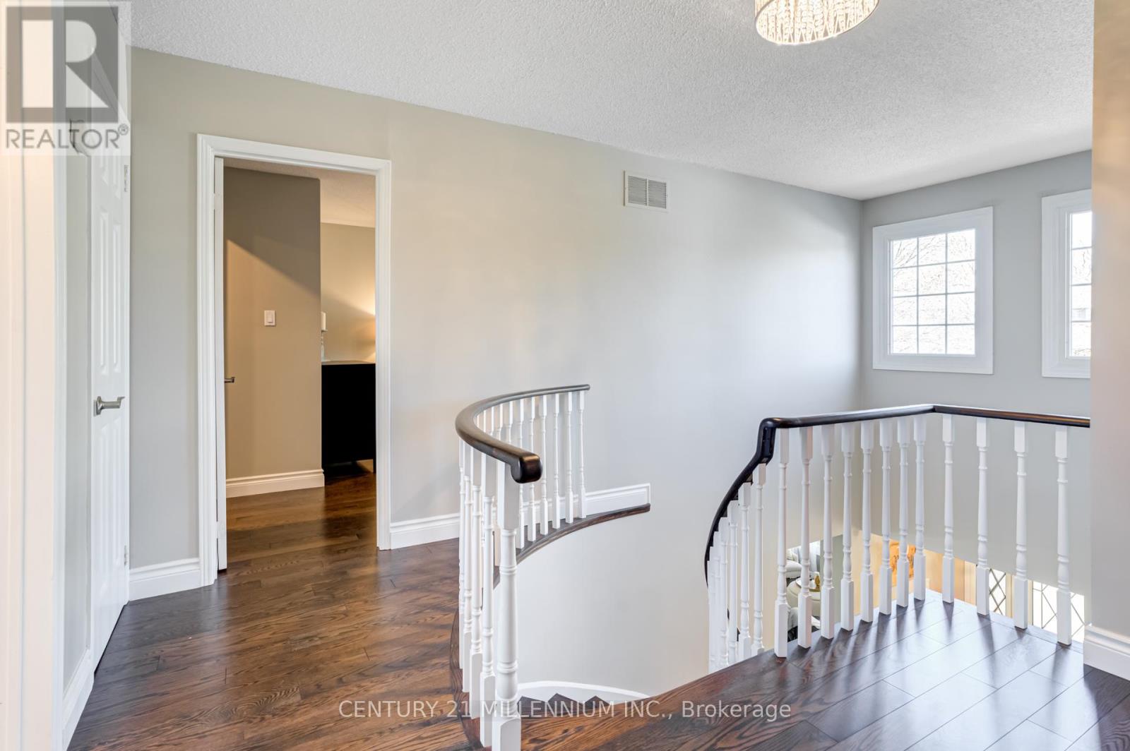 81 Philosopher's Trail, Brampton, Ontario  L6S 4L4 - Photo 19 - W12394586