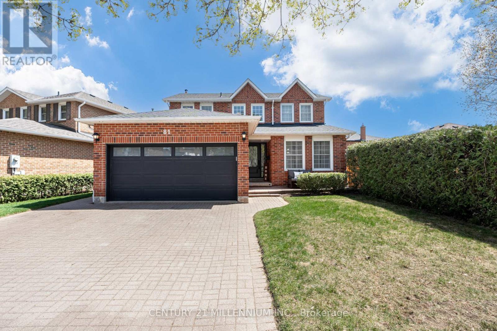 81 Philosopher's Trail, Brampton, Ontario  L6S 4L4 - Photo 2 - W12394586