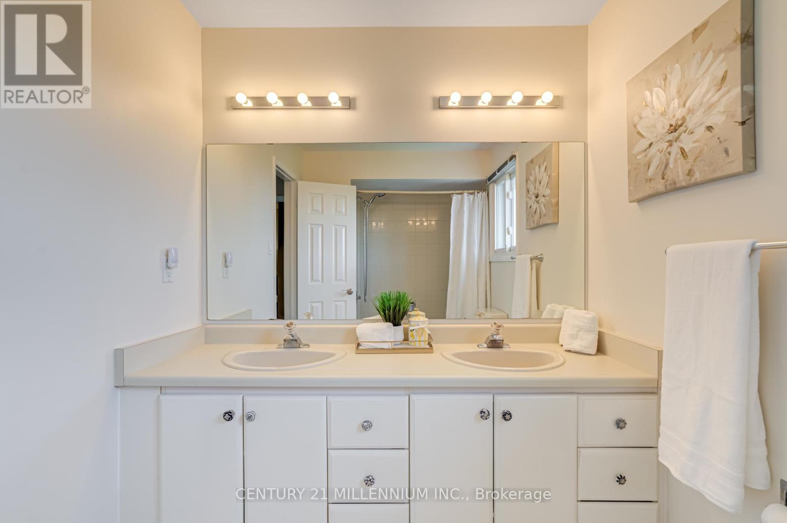 81 Philosopher's Trail, Brampton, Ontario  L6S 4L4 - Photo 26 - W12394586