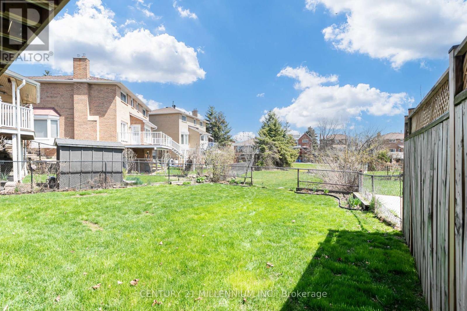81 Philosopher's Trail, Brampton, Ontario  L6S 4L4 - Photo 35 - W12394586