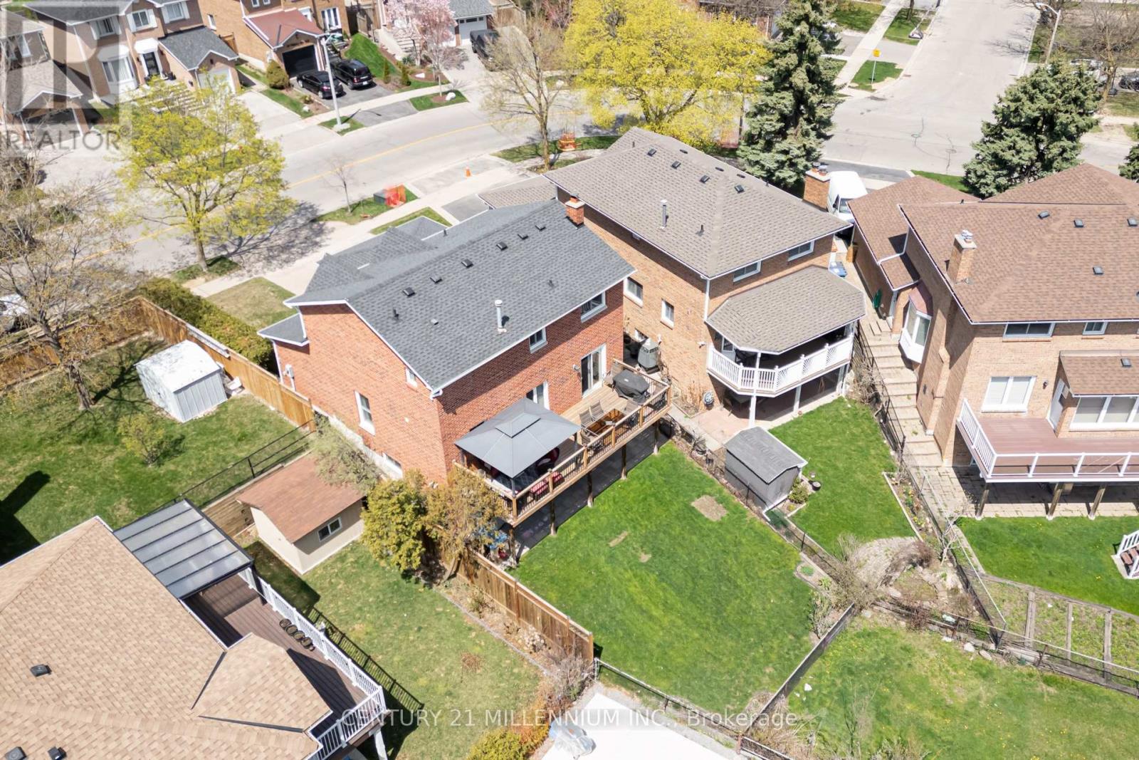 81 Philosopher's Trail, Brampton, Ontario  L6S 4L4 - Photo 36 - W12394586