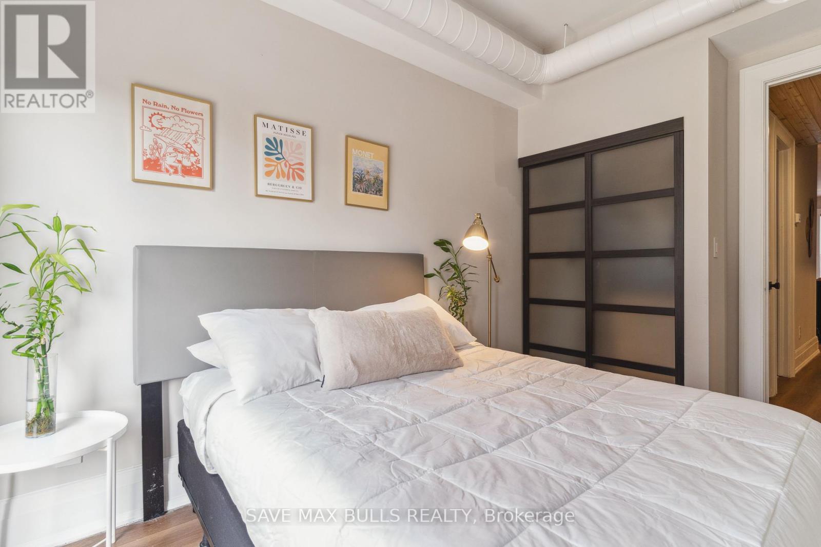 1320 Queen Street W, Toronto (Roncesvalles), Ontario  M6K 1L4 - Photo 14 - W12394592